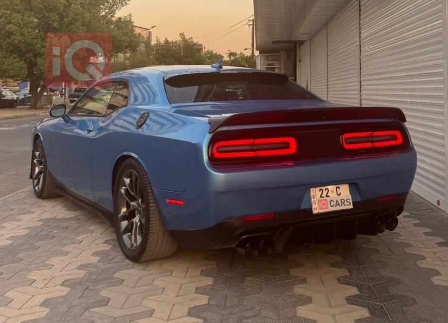 دۆج چالنجەر